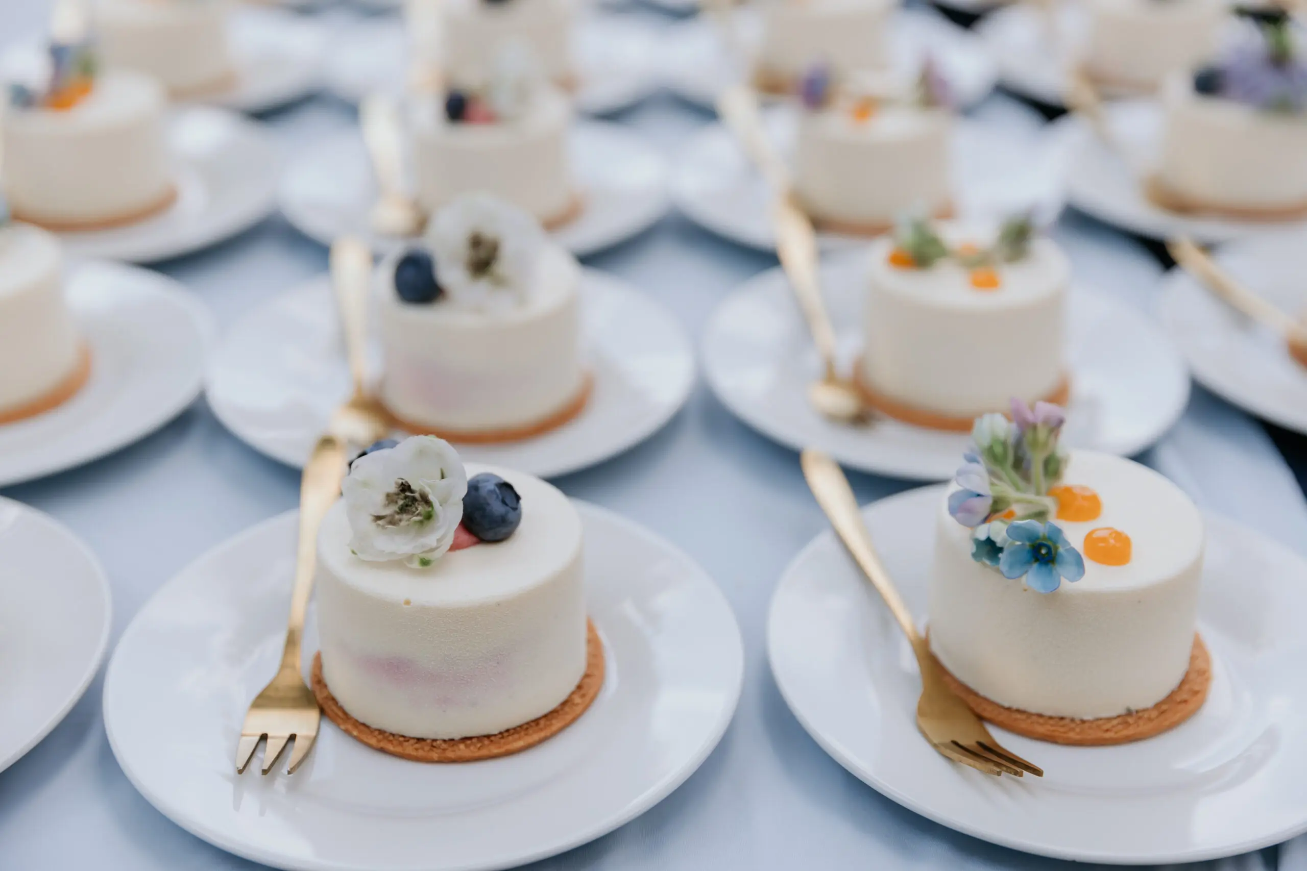 Bruidstaart opbouw op locatie