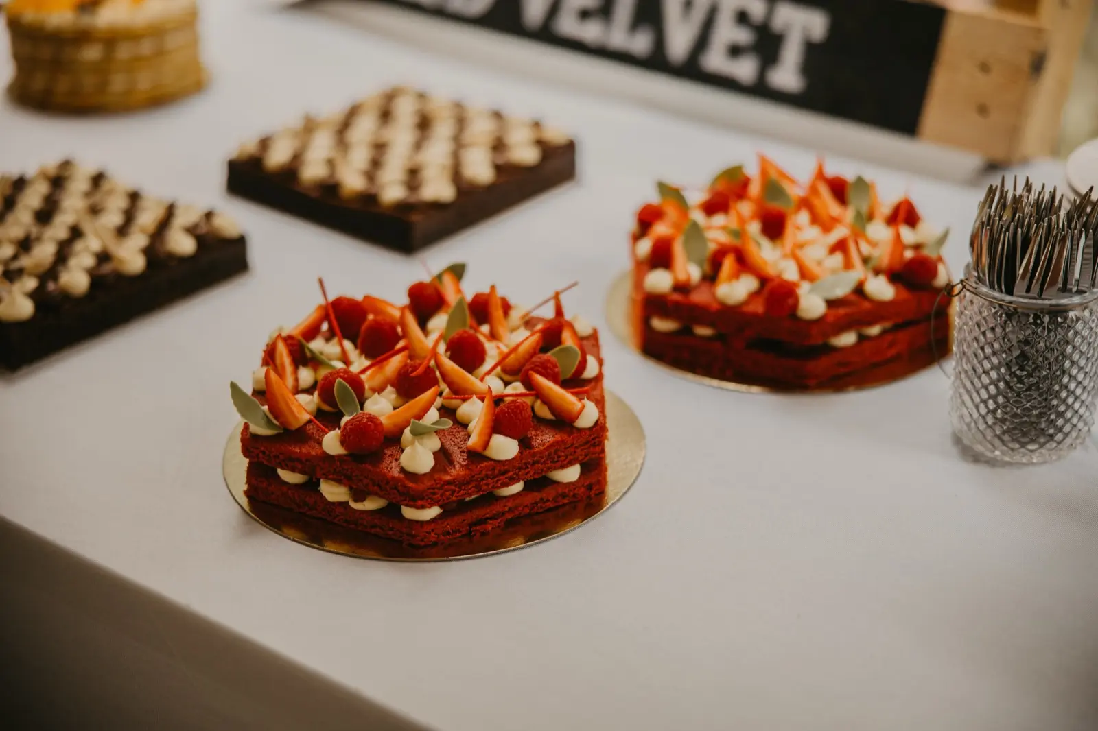 Red velvet cakes with fresh fruit